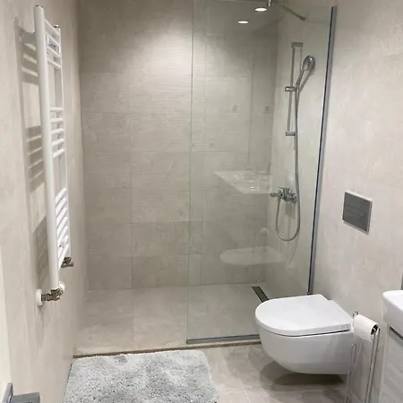 Apartment Voyager 360, Free Private Parking Belgrade
